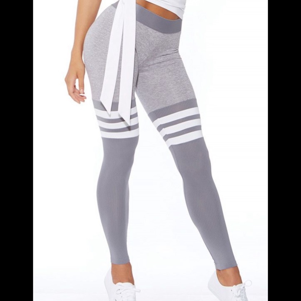 Bombshell leggings